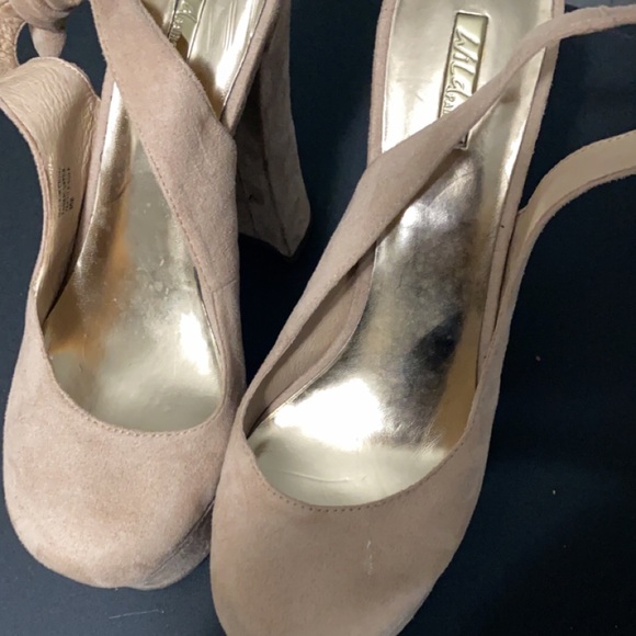 Platform pumps - Picture 2 of 7